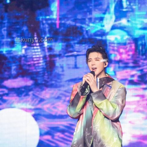 刘宇宁上海演唱会获批，音乐产业新风向显现